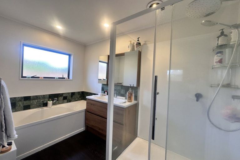 Photo of property in 24 Calypso Drive, Papamoa Beach, Papamoa, 3118