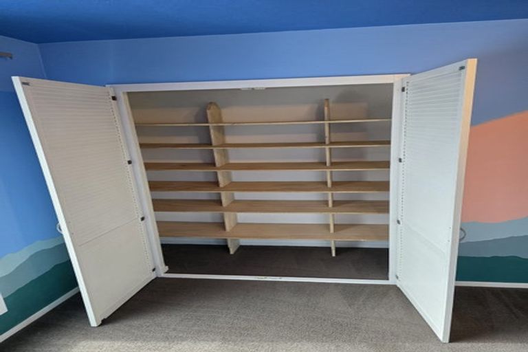 Photo of property in 7 Cicada Place, Hei Hei, Christchurch, 8042