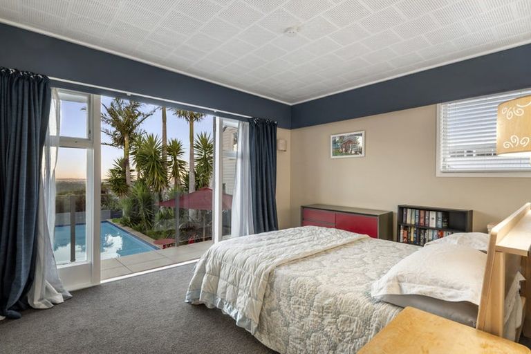 Photo of property in 4 Range Road, Swanson, Auckland, 0816