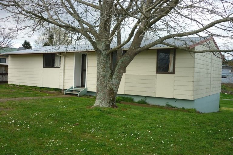 Photo of property in 2b Robinson Street, Katikati, 3129