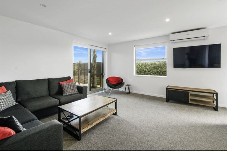 Photo of property in 120 The Boulevard, Papamoa Beach, Papamoa, 3118