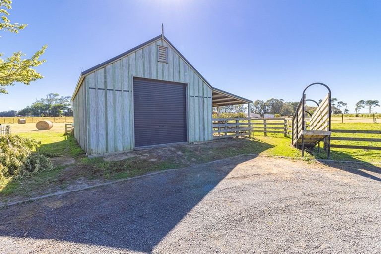 Photo of property in 645 Penny Road, Rongotea, Palmerston North, 4479