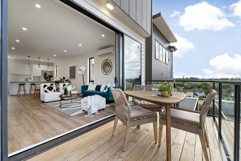 Photo of property in 6/388 Glenfield Road, Glenfield, Auckland, 0629