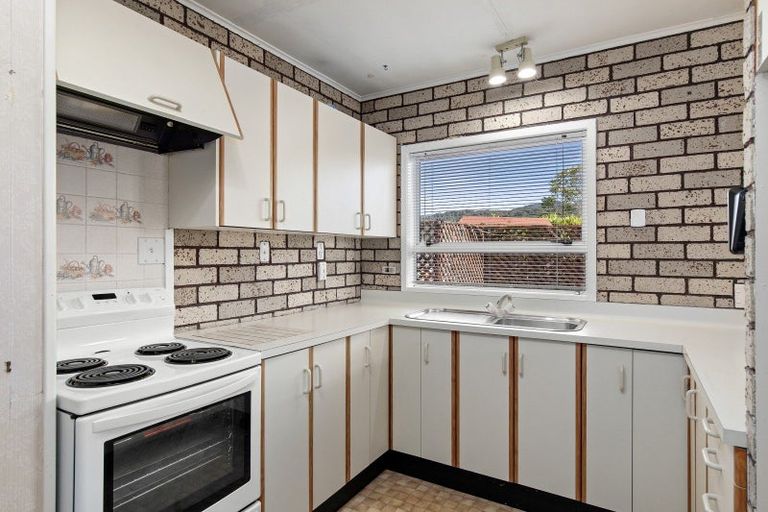 Photo of property in 34 Petrie Street, Wainuiomata, Lower Hutt, 5014