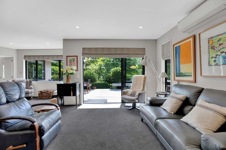 Photo of property in 75 Willowside Place, Amberley, 7410