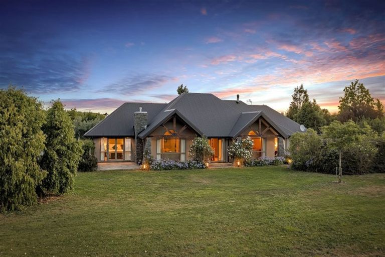 Photo of property in 2/1314 West Coast Road, West Melton, Christchurch, 7671