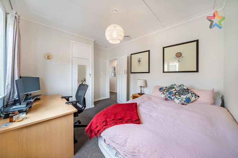 Photo of property in 51 York Street, Moera, Lower Hutt, 5010