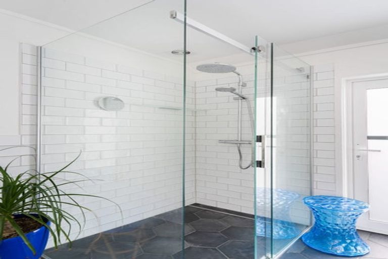 Photo of property in 24 Brodie Lane, Pauanui, Hikuai, 3579