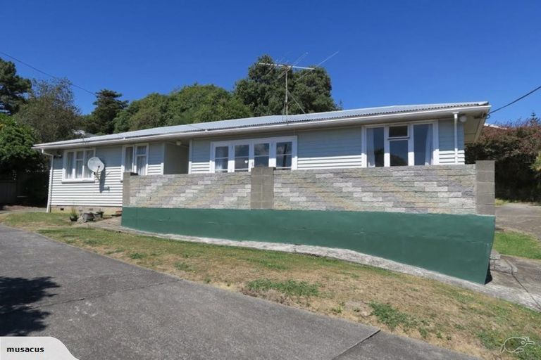 Photo of property in 58 Arawhata Street, Ranui, Porirua, 5024