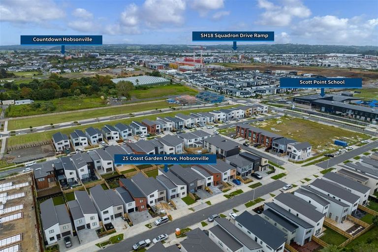 Photo of property in 25 Coast Garden Drive, Hobsonville, Auckland, 0616