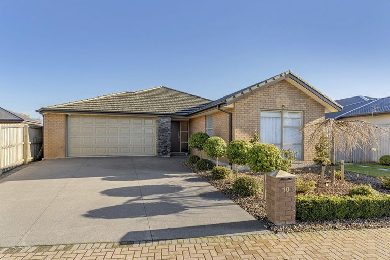 Photo of property in 10 Kilkivan Lane, Broomfield, Christchurch, 8042