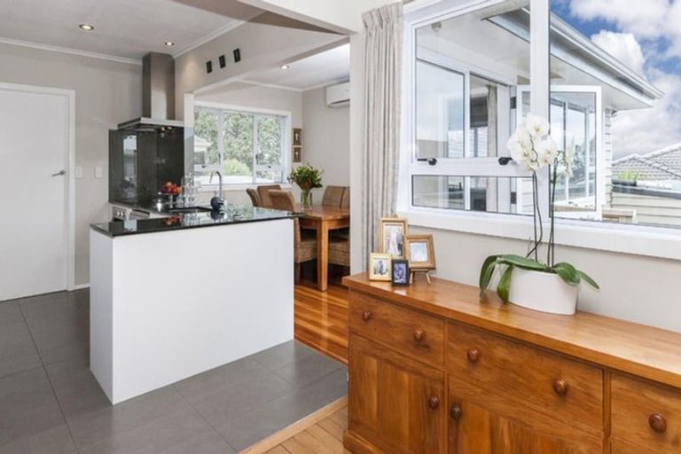 Photo of property in 1/28 Bleakhouse Road, Howick, Auckland, 2014