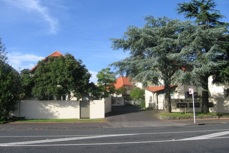 Photo of property in 201e Great South Road, Greenlane, Auckland, 1051
