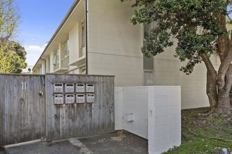 Photo of property in 11e Britannia Street, Petone, Lower Hutt, 5012