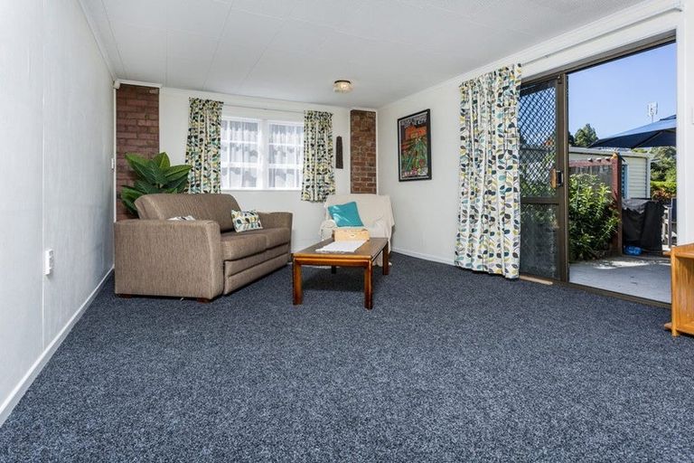 Photo of property in 62 Mcdowell Crescent, Hillcrest, Auckland, 0627