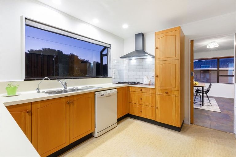 Photo of property in 54 Exploration Way, Whitby, Porirua, 5024