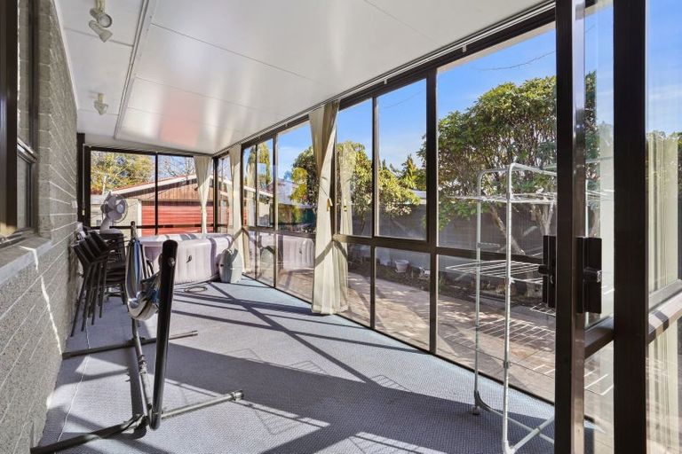 Photo of property in 15 Kilburn Street, Bishopdale, Christchurch, 8053