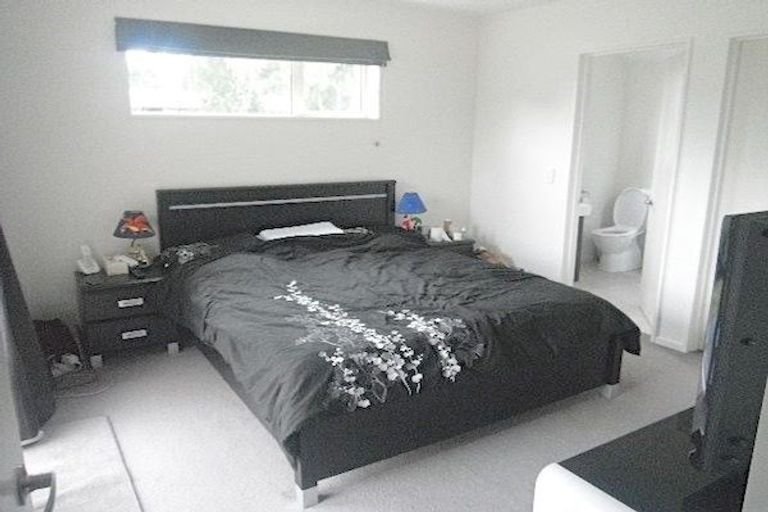 Photo of property in 85 Mokihi Gardens, Hillmorton, Christchurch, 8024