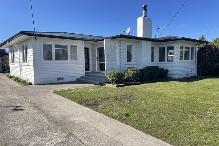 Photo of property in 1 Palmerston Road, Havelock North, 4130