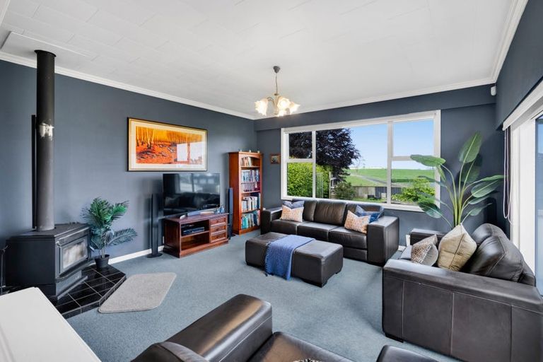 Photo of property in 218 Henwood Road, Paraite, New Plymouth, 4372