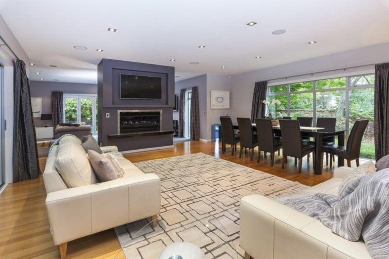 Photo of property in 158 Glandovey Road, Strowan, Christchurch, 8014