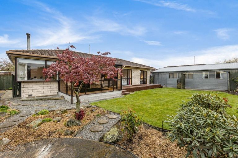 Photo of property in 81 Vivian Street, Burwood, Christchurch, 8083
