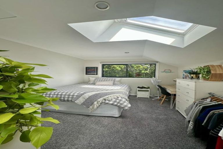 Photo of property in 162 Molesworth Street, New Plymouth, 4312