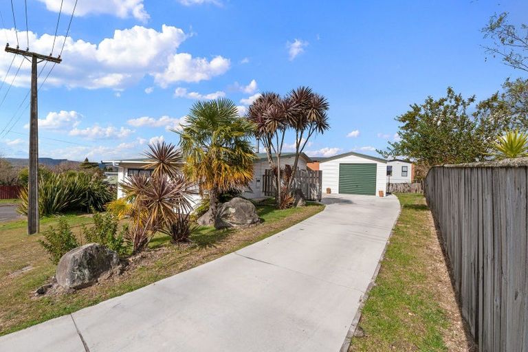Photo of property in 73 Kea Street, Selwyn Heights, Rotorua, 3015
