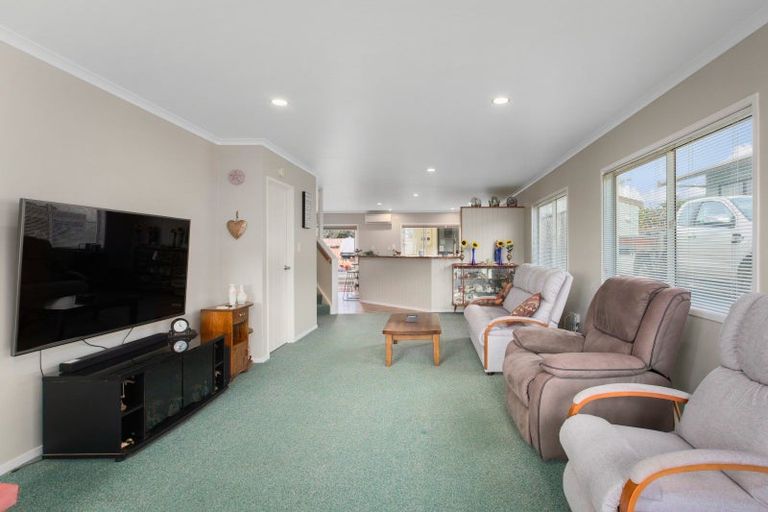 Photo of property in 13 Brighton Road, Waihi Beach, 3611