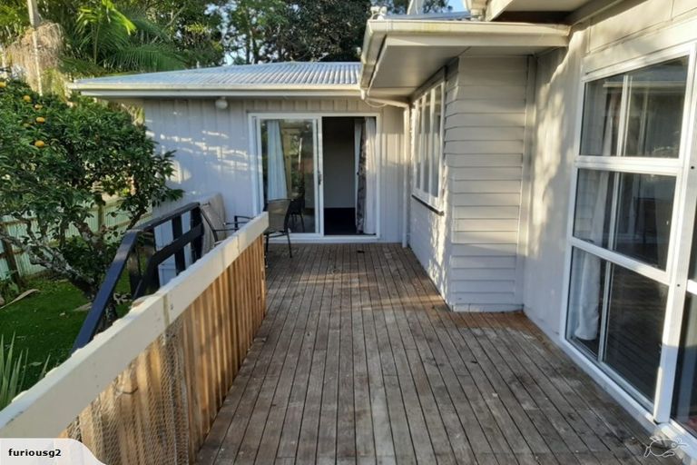 Photo of property in 101 Selwyn Crescent, Forrest Hill, Auckland, 0620