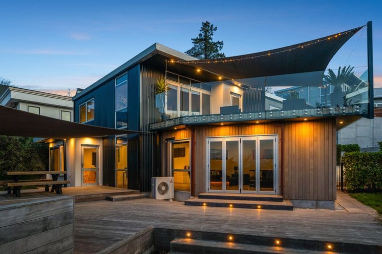 Photo of property in 12 Lady Polson Lane, Cashmere, Christchurch, 8022