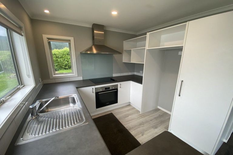 Photo of property in 281 North Manakau Road, Manakau, Levin, 5573