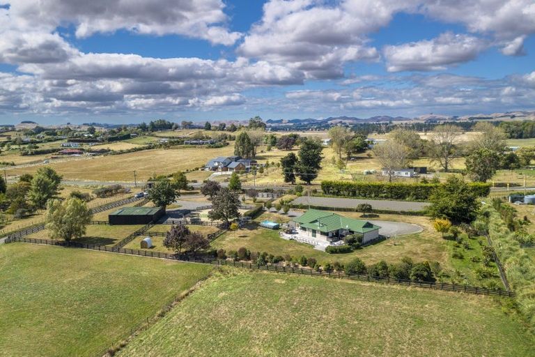 Photo of property in 1 Chamberry Drive, Waipukurau, 4282