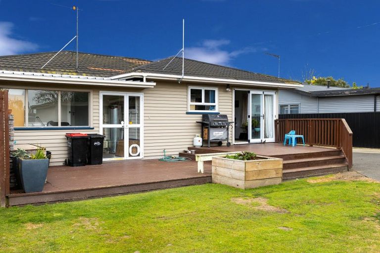 Photo of property in 43 Bill Hercock Street, Pirimai, Napier, 4112