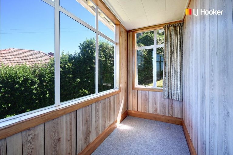 Photo of property in 73 Forfar Street, Clyde Hill, Dunedin, 9011