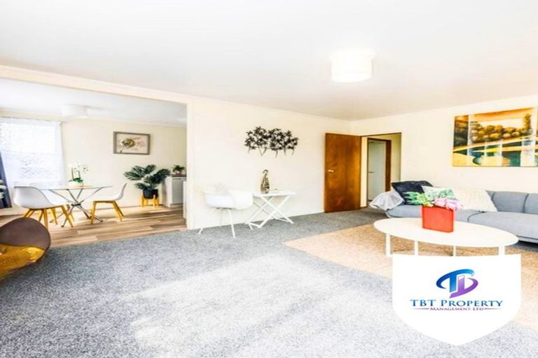 Photo of property in 19 Adel Place, Weymouth, Auckland, 2103