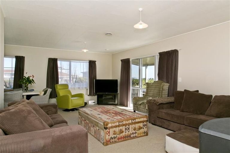 Photo of property in 1/24 Hammersmith Street, Richmond Heights, Taupo, 3330