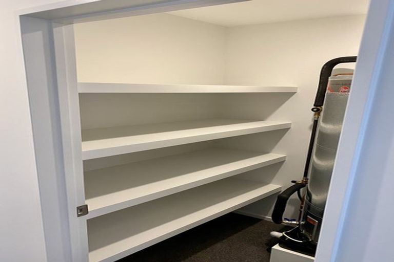 Photo of property in 4 Eileen Way, Rolleston, 7615