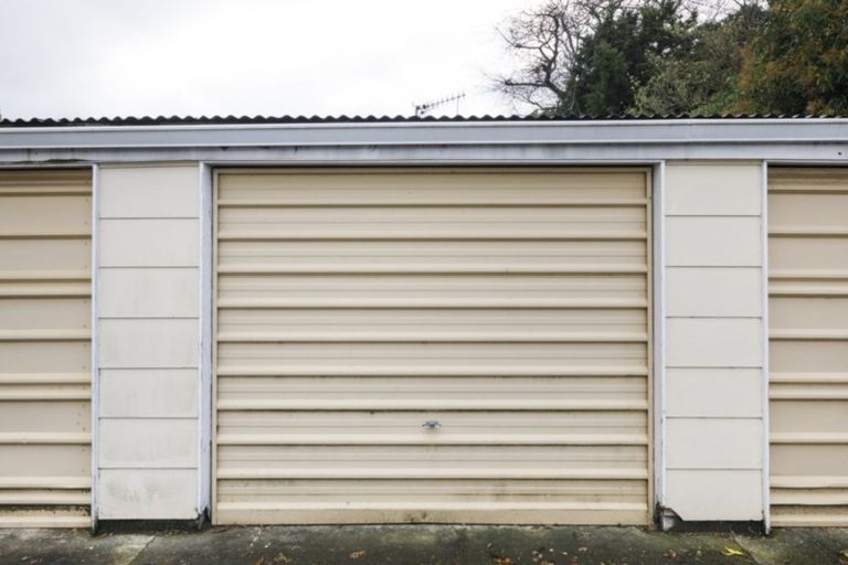 Photo of property in 2/175 Park Road, West End, Palmerston North, 4410