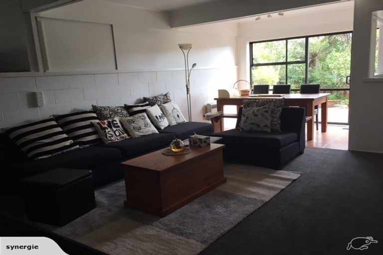 Photo of property in 77 Evelyn Road, Cockle Bay, Auckland, 2014