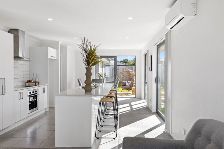 Photo of property in 11 Parton Road, Pukekohe, 2120