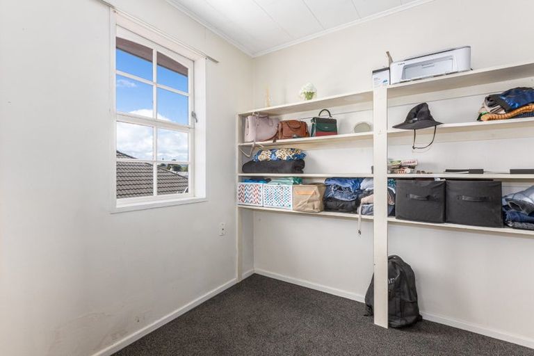 Photo of property in 4/1 Waikare Avenue, Waiwhetu, Lower Hutt, 5010