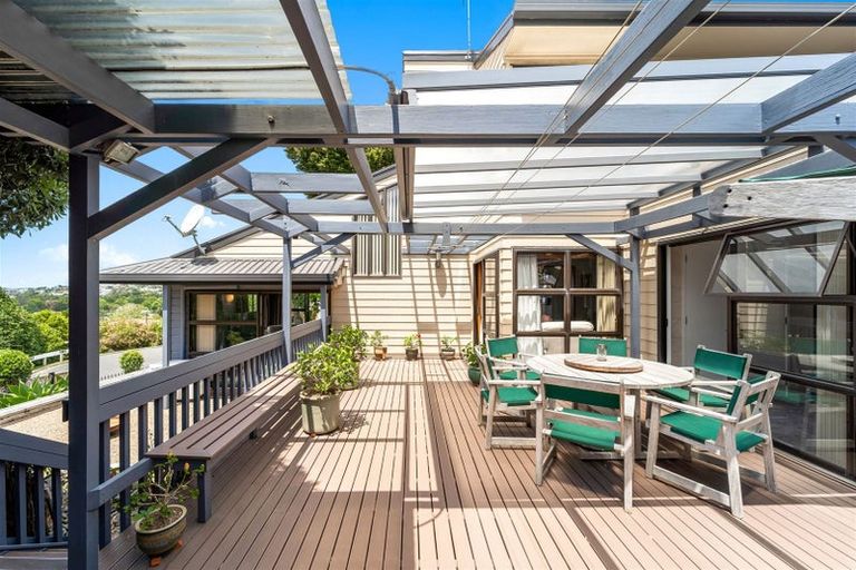 Photo of property in 32 Layton Road, Manly, Whangaparaoa, 0930