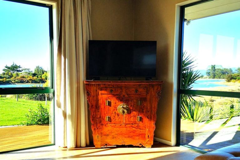 Photo of property in 9 Pakawau-bush Road, Pakawau, Collingwood, 7073