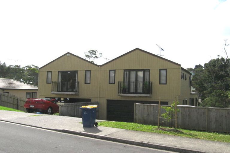 Photo of property in 35a Zefiro Drive, Massey, Auckland, 0614