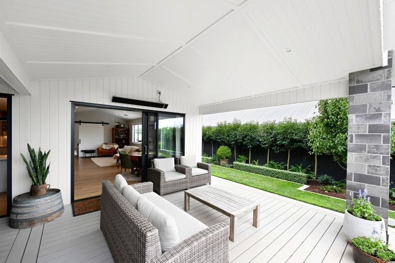 Photo of property in 92 Hugo Shaw Drive, Cambridge, 3434