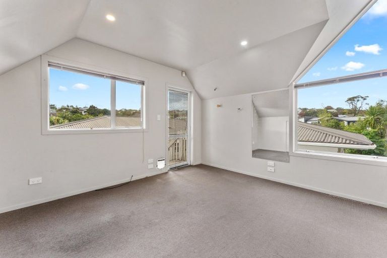Photo of property in 18 Mountbatten Avenue, Hillcrest, Auckland, 0627