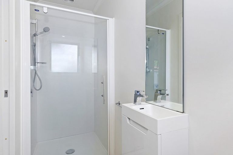 Photo of property in 2/201 Ulster Street, Whitiora, Hamilton, 3200