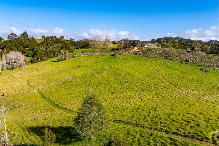 Photo of property in 181a Old Parua Bay Road, Abbey Caves, Whangarei, 0175