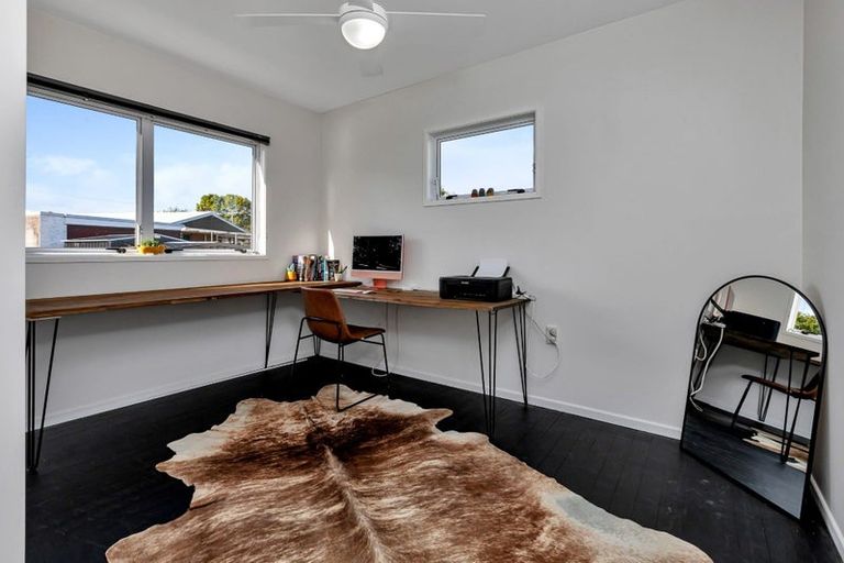 Photo of property in 114 Old Onerahi Road, Onerahi, Whangarei, 0110